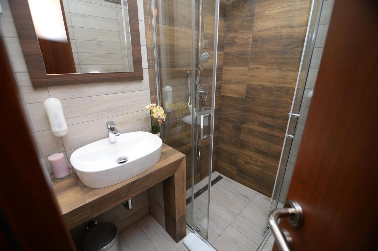 Apartmani Carolija Lucani Екстер'єр фото