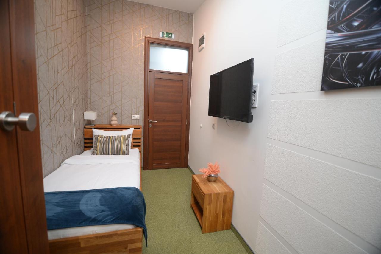 Apartmani Carolija Lucani Екстер'єр фото