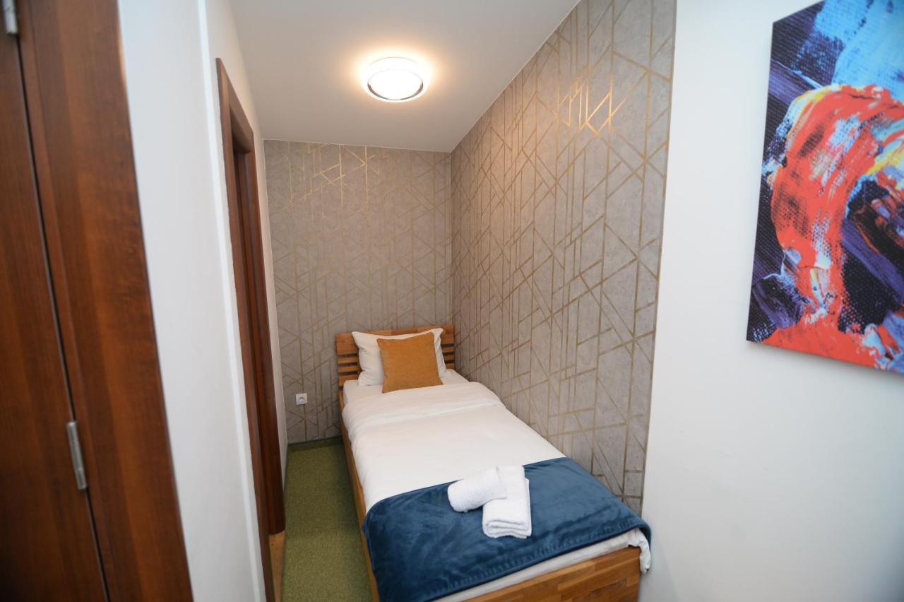 Apartmani Carolija Lucani Екстер'єр фото