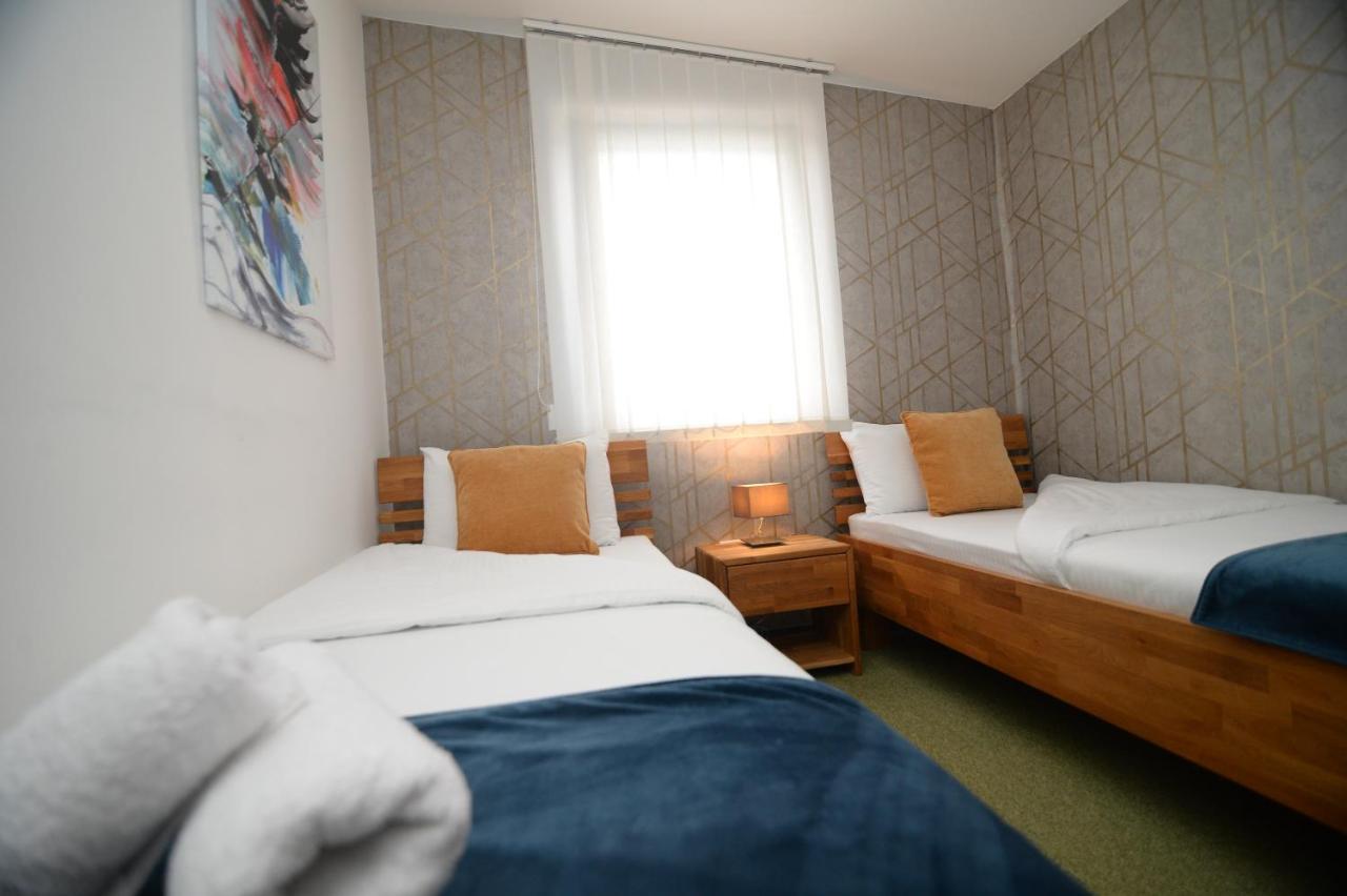 Apartmani Carolija Lucani Екстер'єр фото