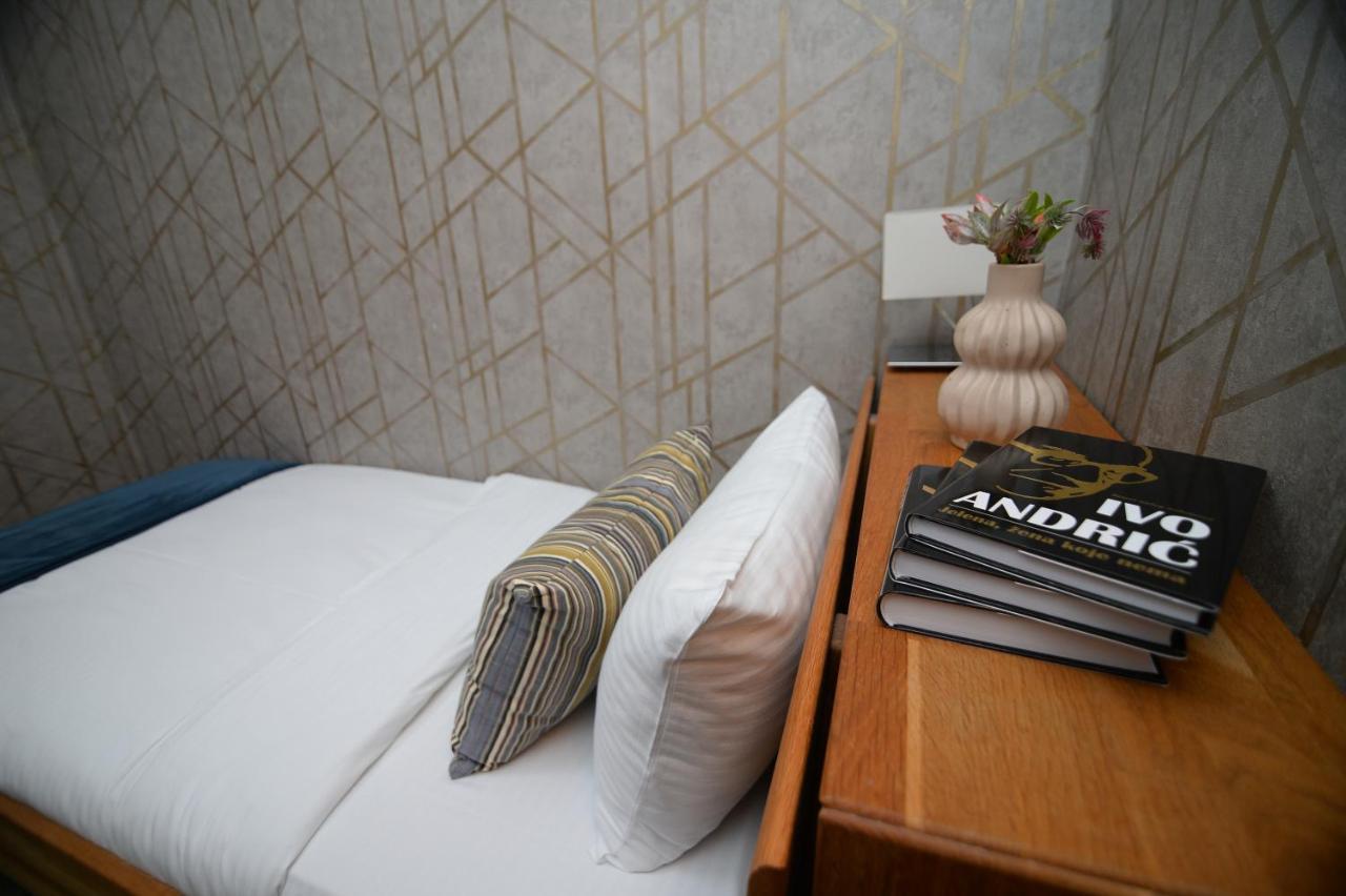 Apartmani Carolija Lucani Екстер'єр фото